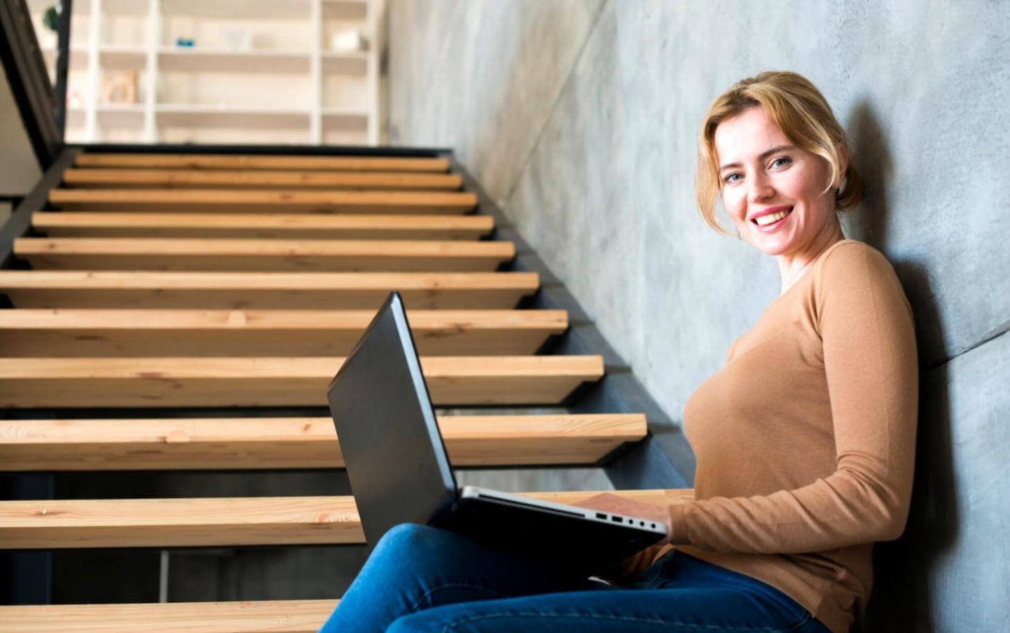 Investment workshop participants analyzing financial charts and discussing portfolio strategies