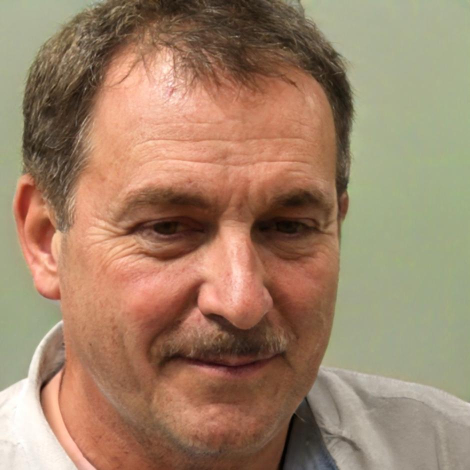 Lachlan Keighran investment instructor